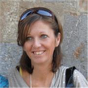 Insegnante di scuola primaria laureata in lingue impartisce lezioni private